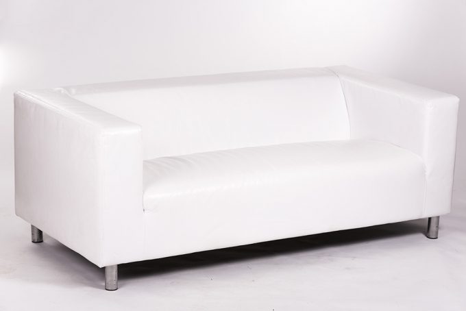 Kožená sofa, biela