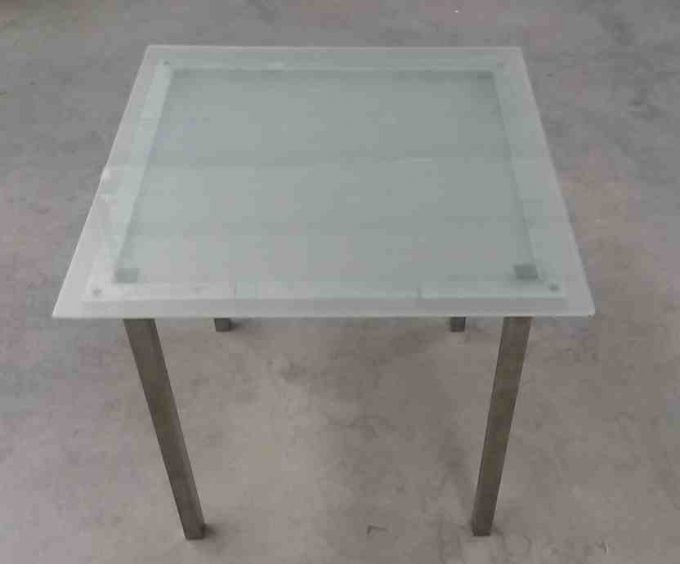 Stôl sklenený, rozmer 75 x 75 cm